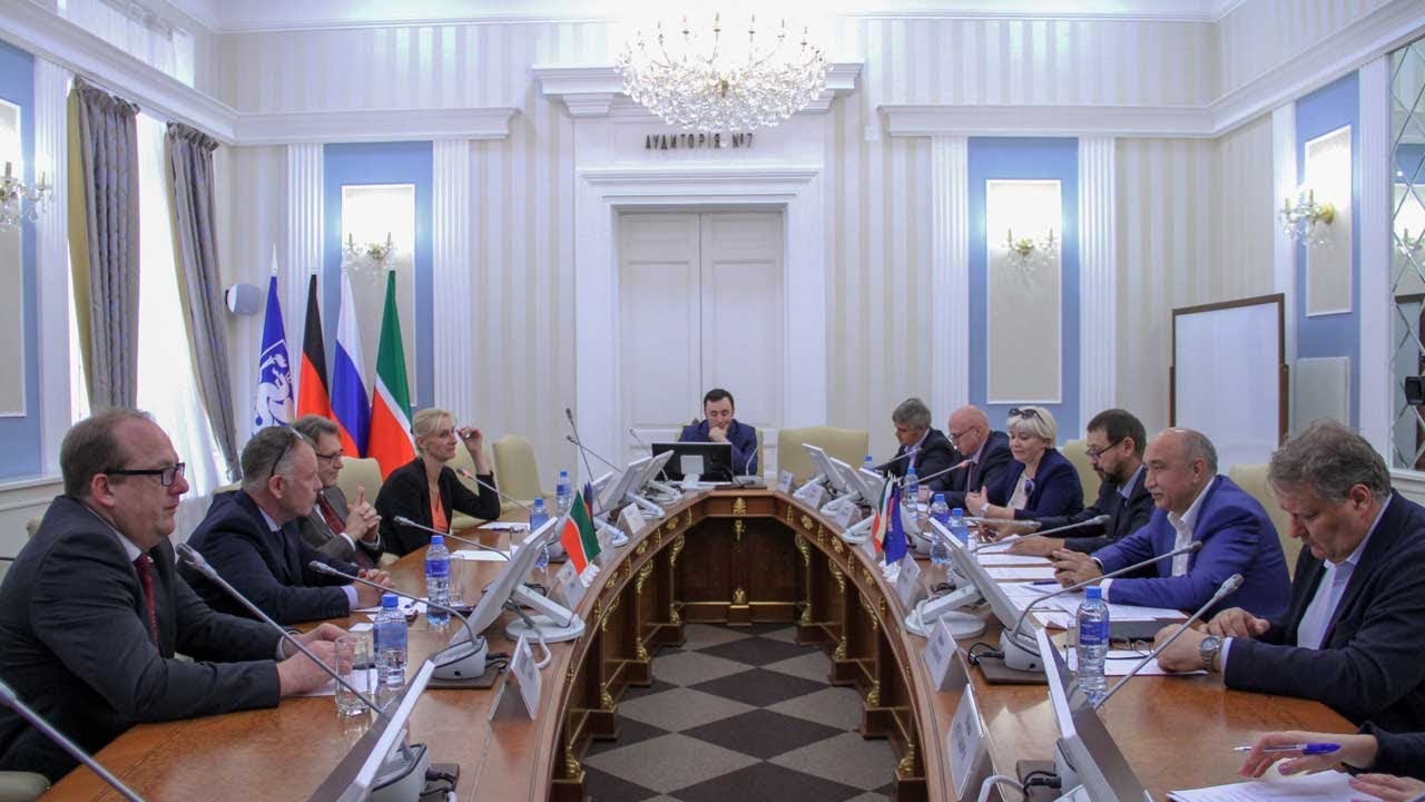 студенческий билет Визит Магдебургского университета