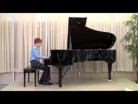 Aaron Berger plays Bach Prelude in C Minor