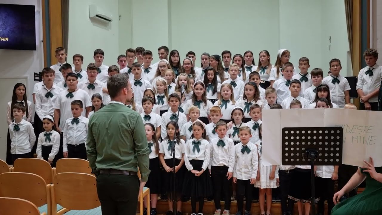 Zideşte in mine o inimă aleasa  -  Corul de copii Philadelphia Trossingen