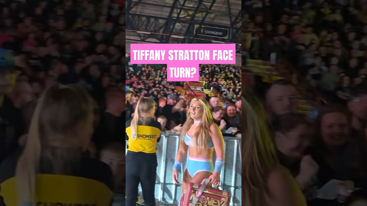TIFFANY STRATTON MEETING WWE FANS! FACE TURN?
