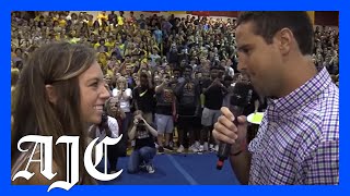 Teacher Proposes to Girlfriend at Pep Rally