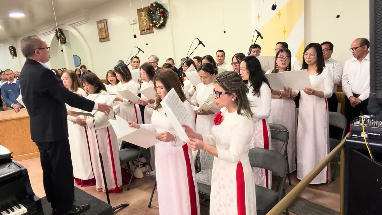 Hang BêLem- Ca Đoàn Nữ Vương Hoà Bình San Jose 