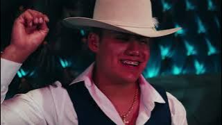 Con Tus Besos - Conjunto Rienda Real x La Cuadrilla Norteña (Video Oficial)