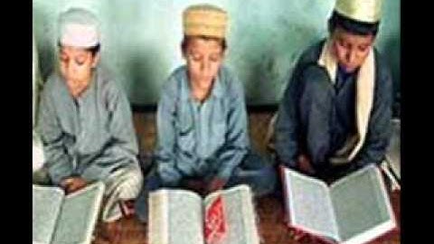 سورة العصر الشيخ مشاري العفاسي مع الأطفال