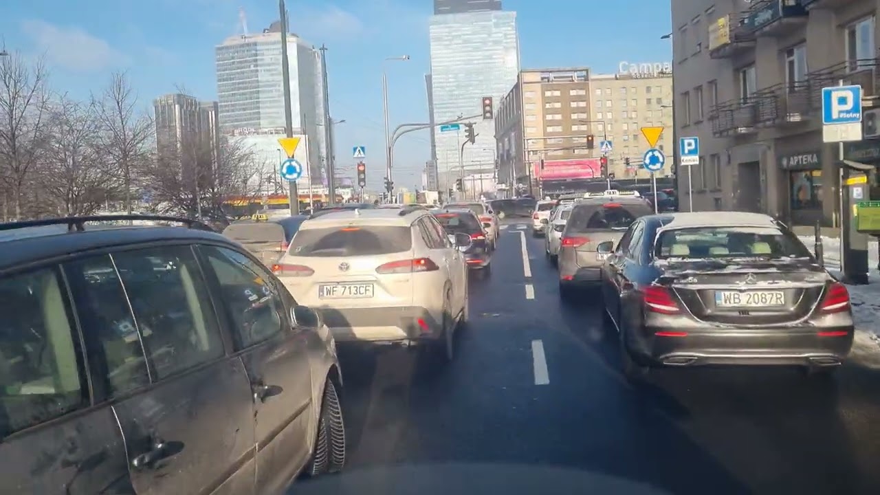 Вызов службы спасения Варшавы в детскую больницу на улице Коперника в Варшаве 🚑🚨 