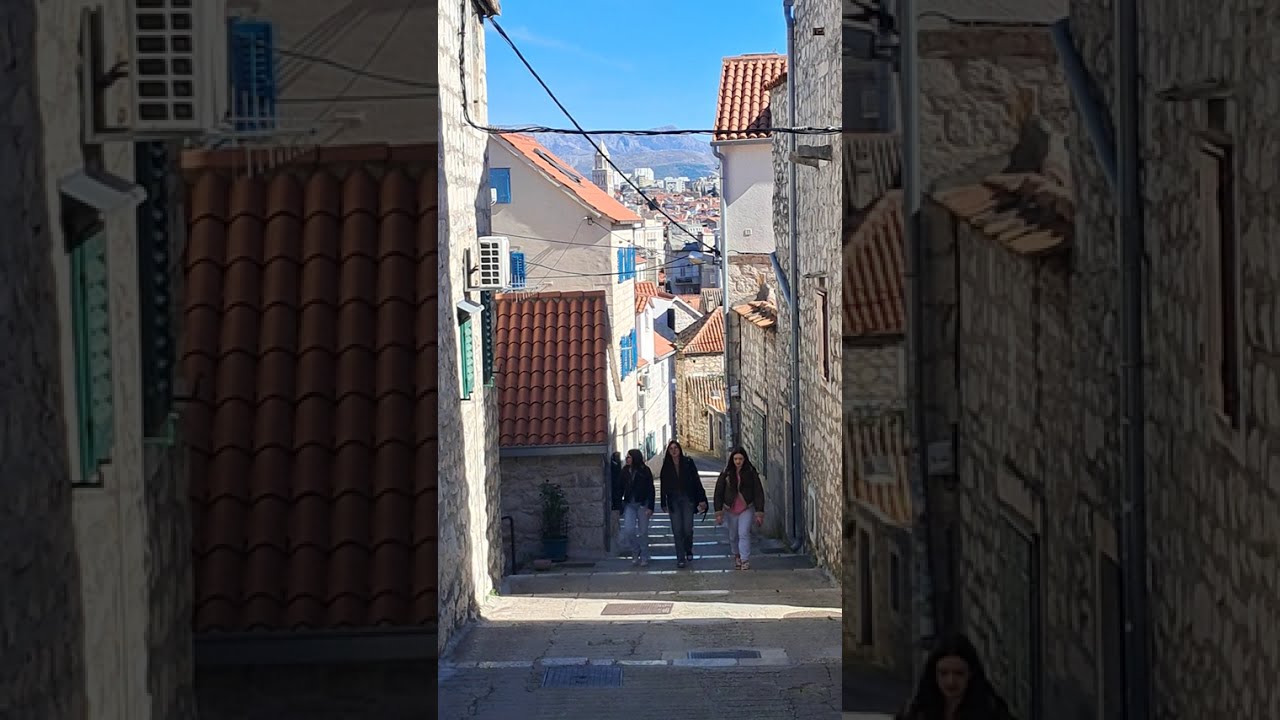 Đir Senjskom ulicom 💎 #dalmacija #splitcroatia #adriaticsea #oldarchitecture #oldstreet #oldtown 