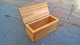 Caja de madera simple