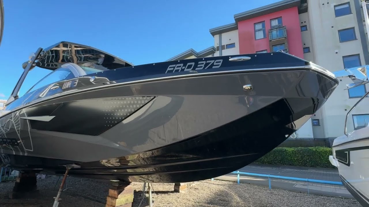 Scarab 285 ID for sale by YACHTS.CO