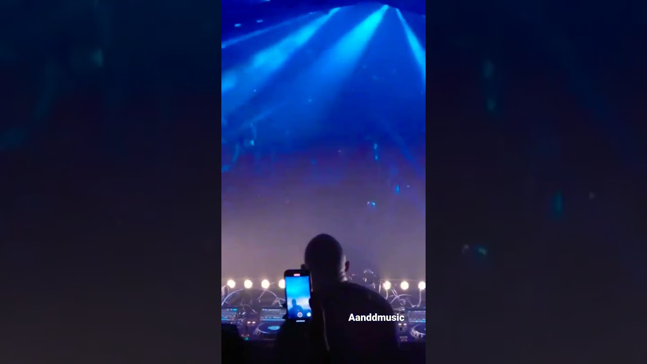 Turn on the lights remix by GARDO          