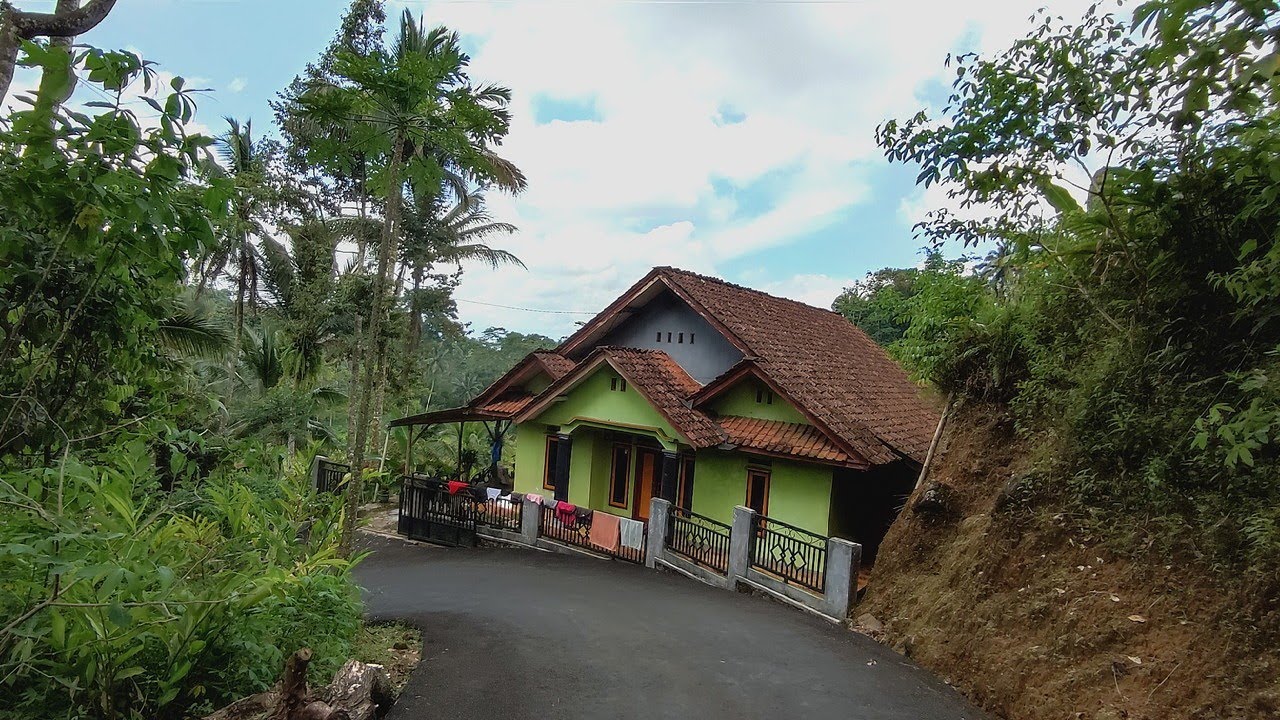 kok bikin betah ya😍kampung super terjal nan indah di lereng gunung Sawal,suasan adem di bulan puasa