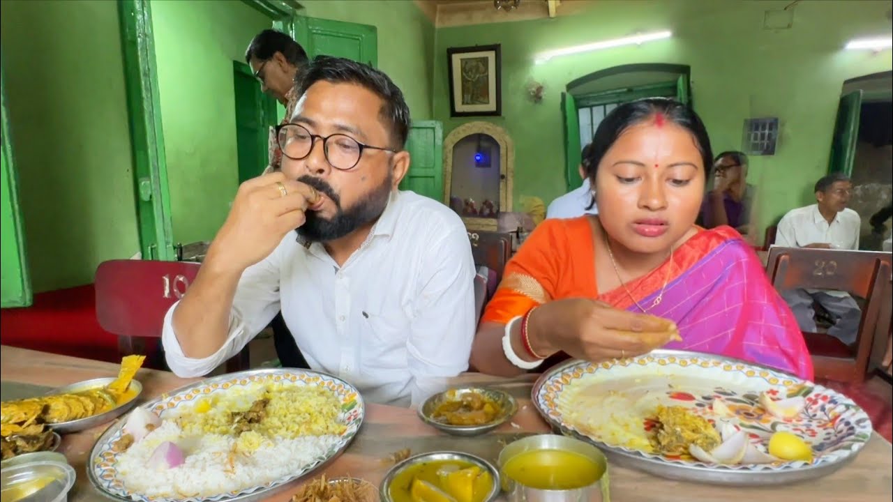 কলকাতার বড়বাজারে এই হোটেলে খাওয়ার পর মনে হলো বাড়ির রান্না খেলাম