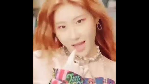 ITZY "Not Shy" deleted scene