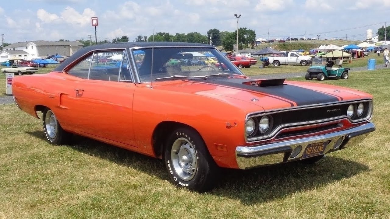 Original Survivor 1970 Plymouth Road Runner in Torred & 383 Engine - My Car Story with Lou Costabile