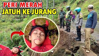 Peri Merah Jatuh Ke Jurang