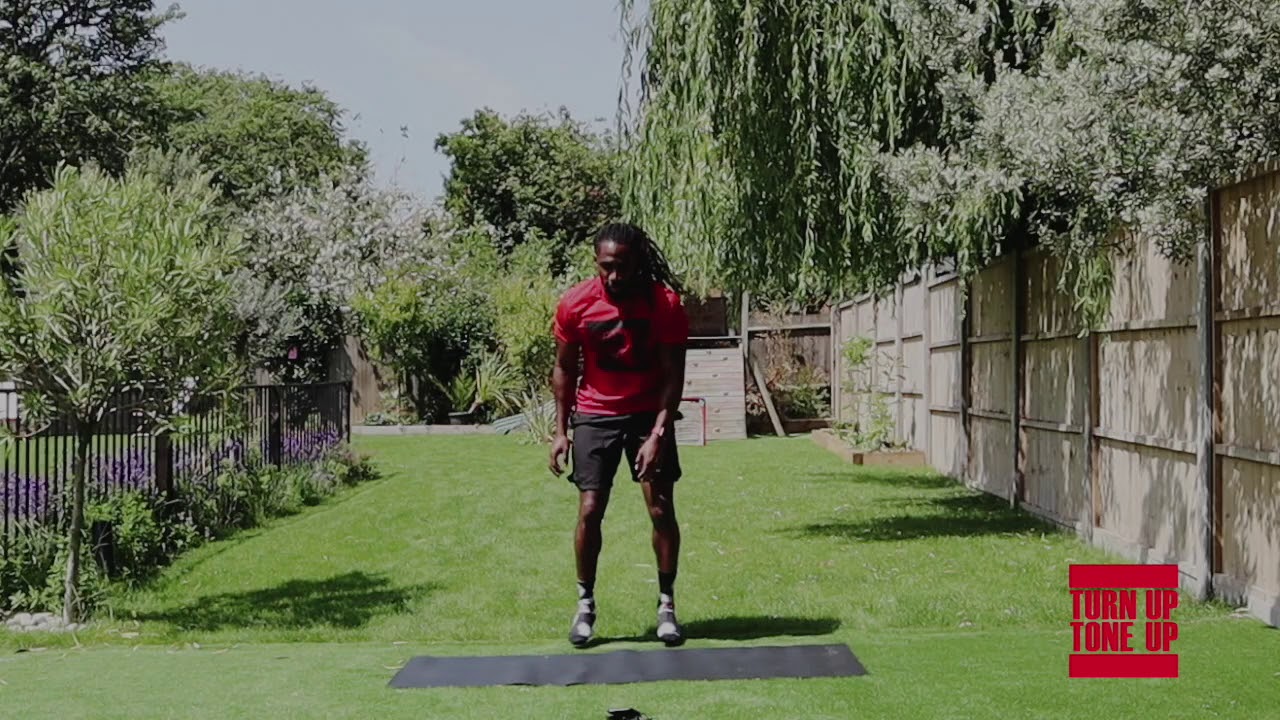 Born Barikor   8 minute workout  Lunges, Mountain Climbers, Pop Squats and Flatter Kicks