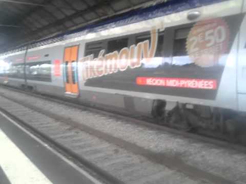 Annonce SNCF du Ter n°872464 Mazamet-Toulouse Matabiau 17h58 à Castres ...