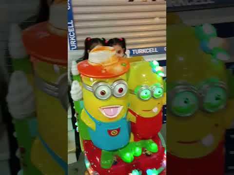 بيكا بيكا بيكاتشو Shorts 