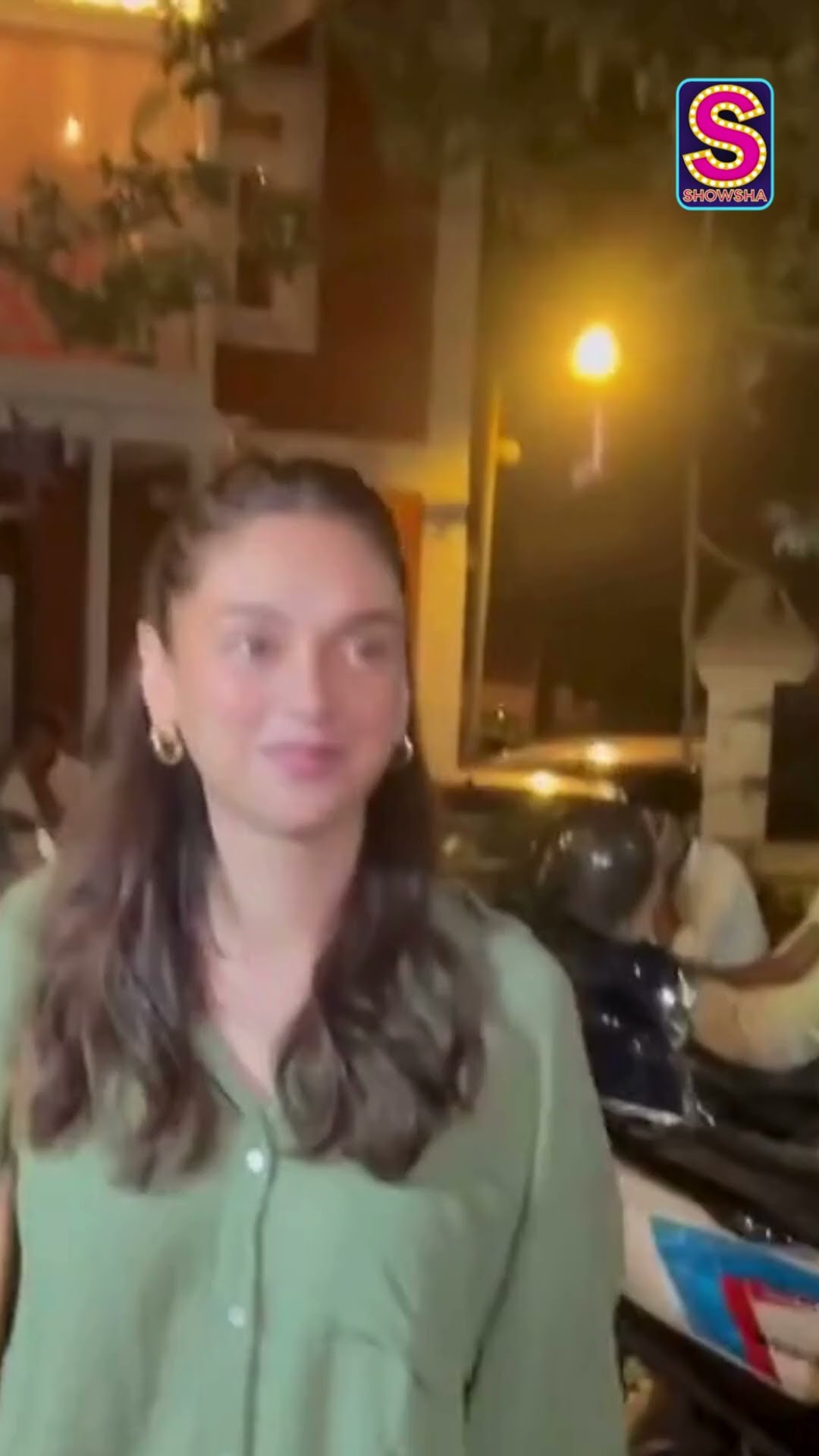 Lovebirds Aditi Rao Hydari And Siddharth Walk Hand-In-Hand | News18 | N18S #shorts