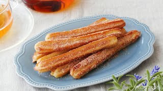 外はさくっと中はもっちり。揚げない焼きチュロスのレシピ