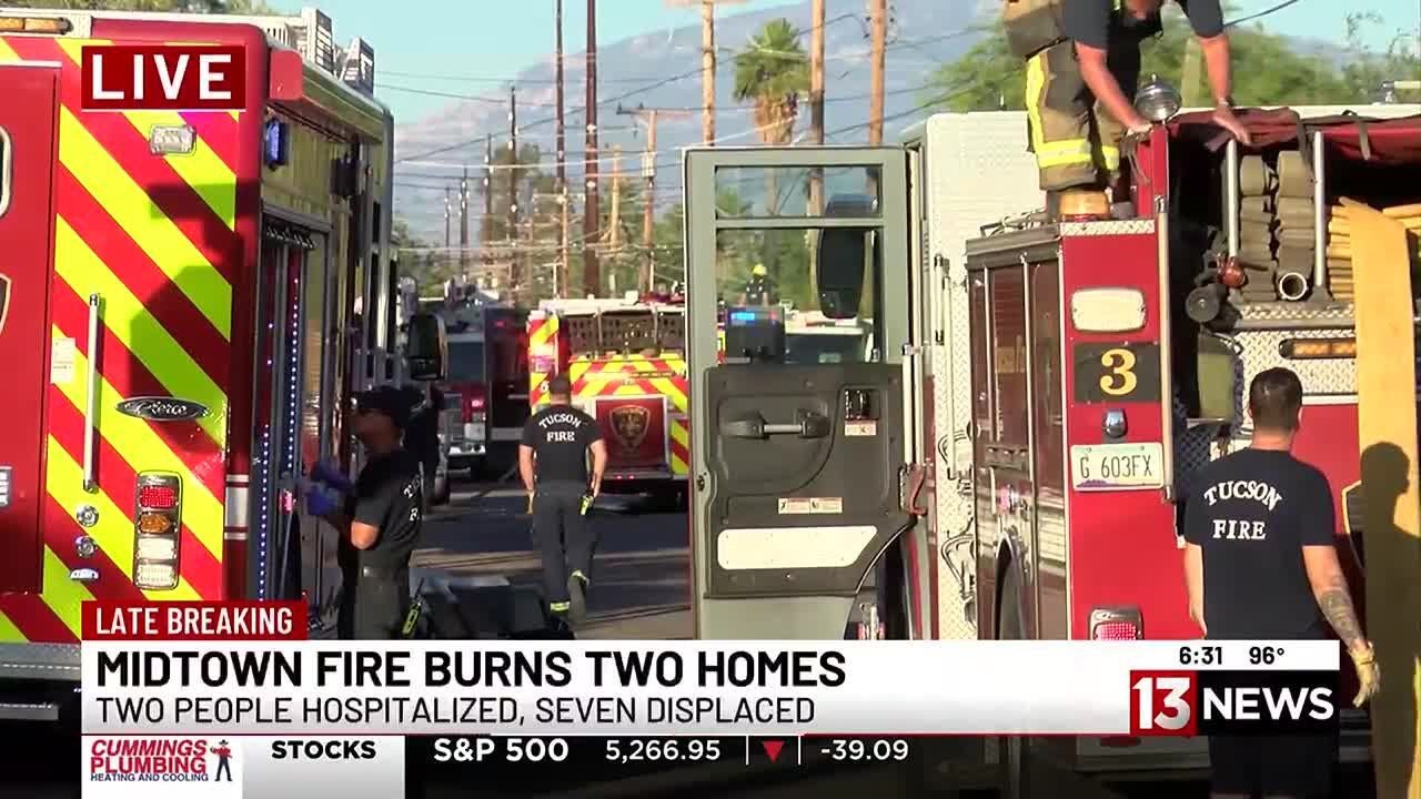 Seven people displaced as crews battle two-home fire in Tucson - YouTube