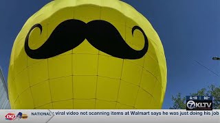 Balloon Pilots Wife Shows Off Remote-Controlled Hot Air Balloons In Longview