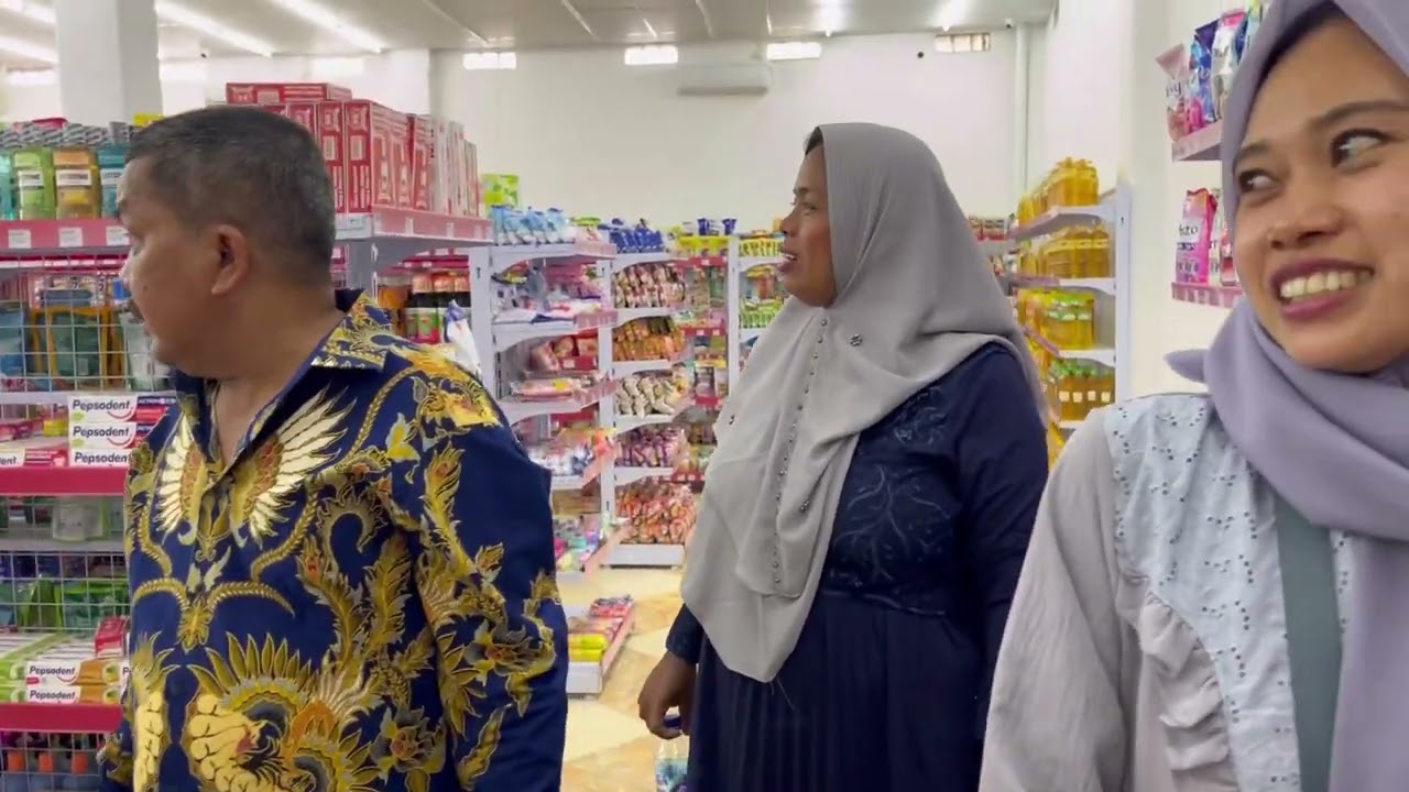 NJAJAL BELONJO NING WARUNGE YENI INKA NGGER MUMPUNG NING RANDU