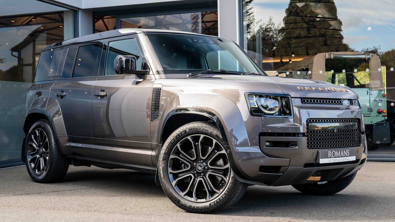 2025 Land Rover Defender 110 OCTA - Charente Grey - Walkaround + Engine ...