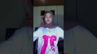 Random Anysahaju,Ratuauliatp, Rachelfa,Eunicetjoaa,Una,Sheren,Gebian,Notnot,Dan Cewek Cantik Lainnya