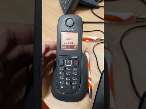 Video: Come si alza il volume su un Panasonic KX dt543?