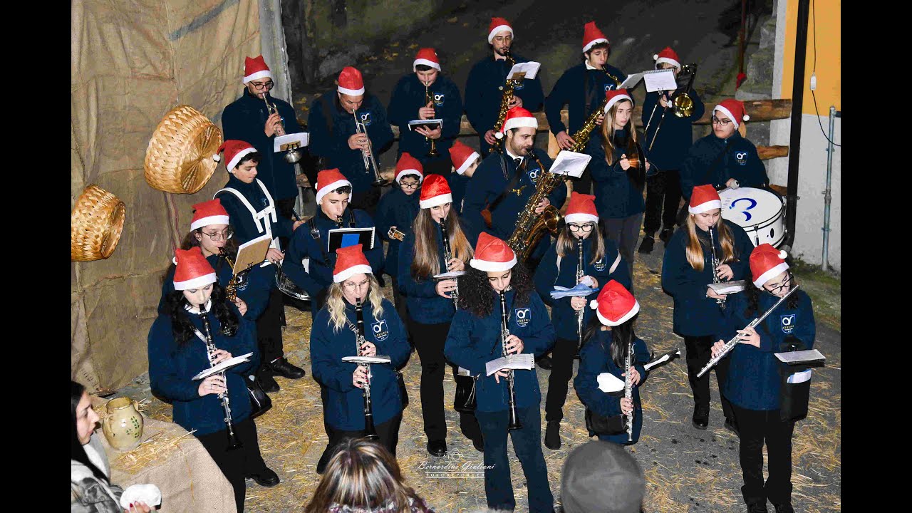 𝐋𝐀 𝐍𝐎𝐒𝐓𝐑𝐀 𝐁𝐀𝐍𝐃𝐀 𝐁𝐲 𝐁𝐞𝐫𝐧𝐚𝐫𝐝𝐢𝐧𝐨 𝐆𝐢𝐮𝐥𝐢𝐚𝐧𝐢