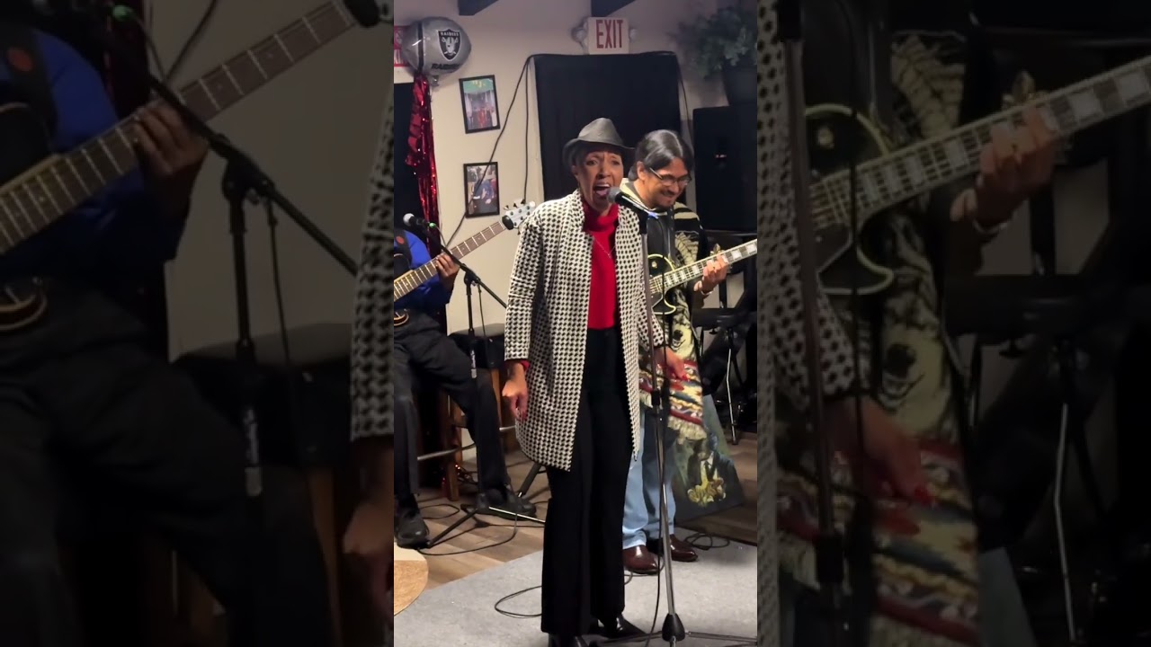 George at MJs 021526