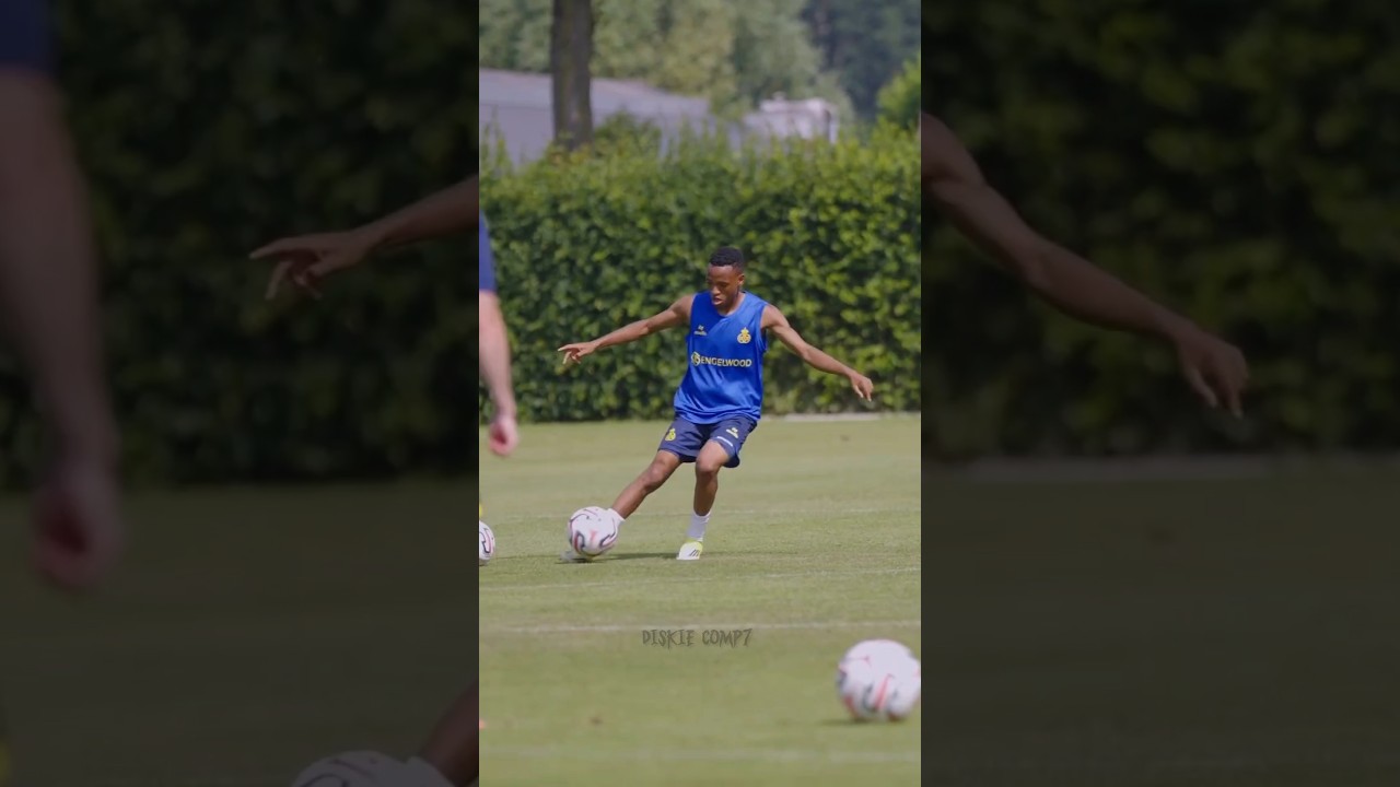 Rele Mofokeng in training today🔥✨ #KaizerChiefs #MamelodiSundowns #OrlandoPirates #BetwayPrem