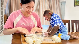 CUTIS enjoy first time Mynu's mom training how to make super delicious cakes