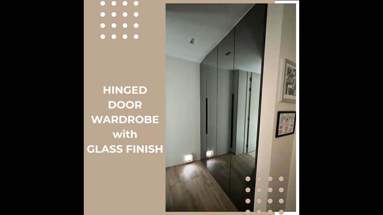 Hinged wardrobe with Glass Finish