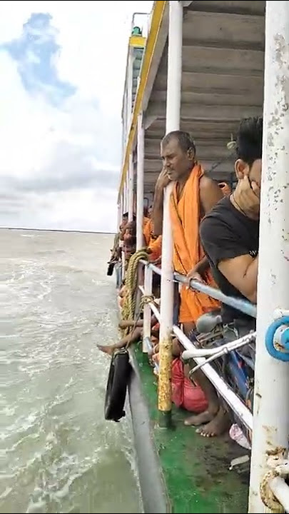 The Gangasagar river 🚩 jai ho ganga mata di 🙏🏼 please 😭😭 bhai chenel ko subscribe kro all friends