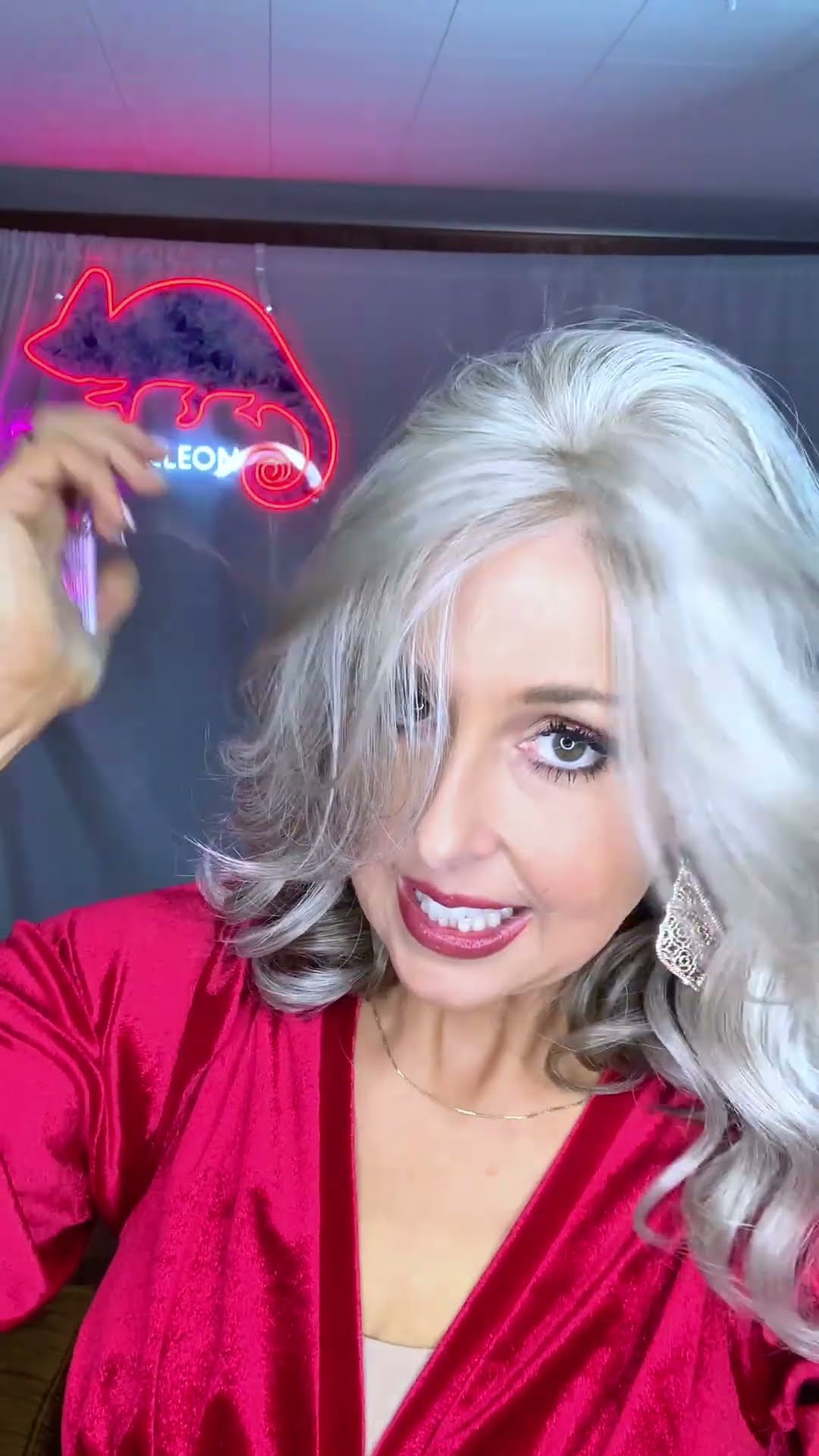 Aurora by Jon Renau in Martini 101F48T Hand tied cap Realistic wig