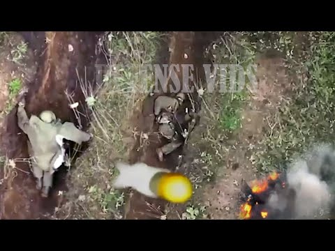 Horrible Attack! Ukraine Drone Attack, above Russian Soldiers & Tank, Near Bakhmut & Kherson