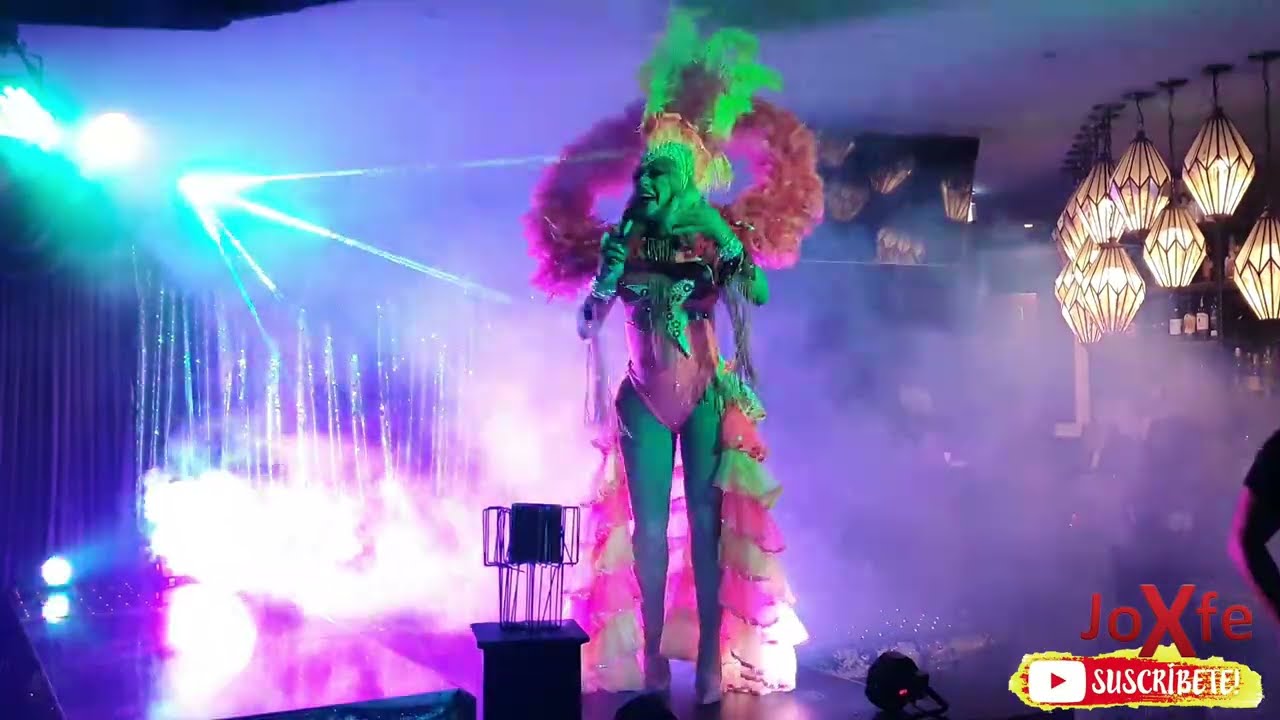 Donna Summer - Last Dance en Blue Chairs en Puerto Vallarta