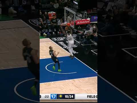 RayJ Dennis Scoops it Up and Pascal Siakam Throws it Down 💥