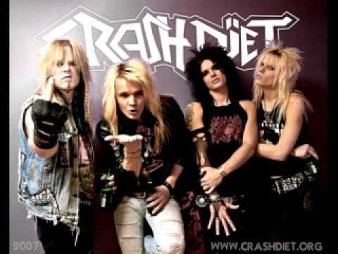 Смотреть «Crashdïet feat. Mick Mars - I don't care (lyrics in description)» на YouTube