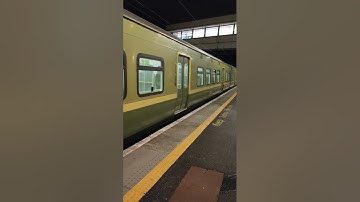 8612 Class DART Train for Bray at Howth Junction & Donaghmede