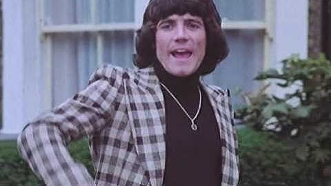 Green Cross Code - Kevin Keegan