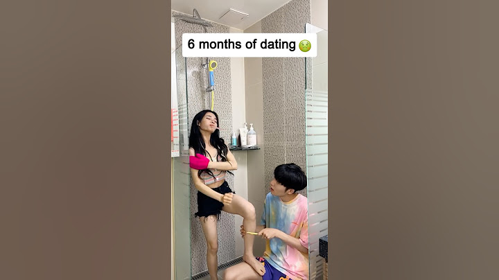 When couples start shower eachother😱😂 #shorts #funny #viral