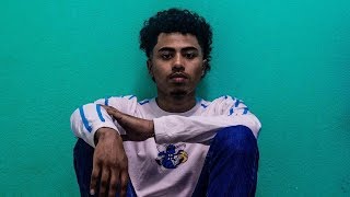 Let Go [Clean] - Aaron May