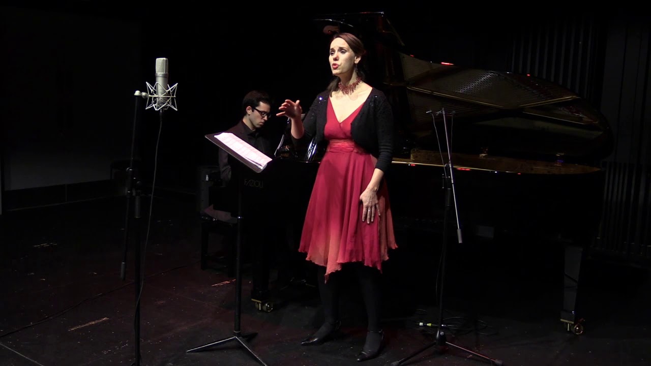 在 YouTube 上觀看「The Fetch: Songs of the Uncanny」