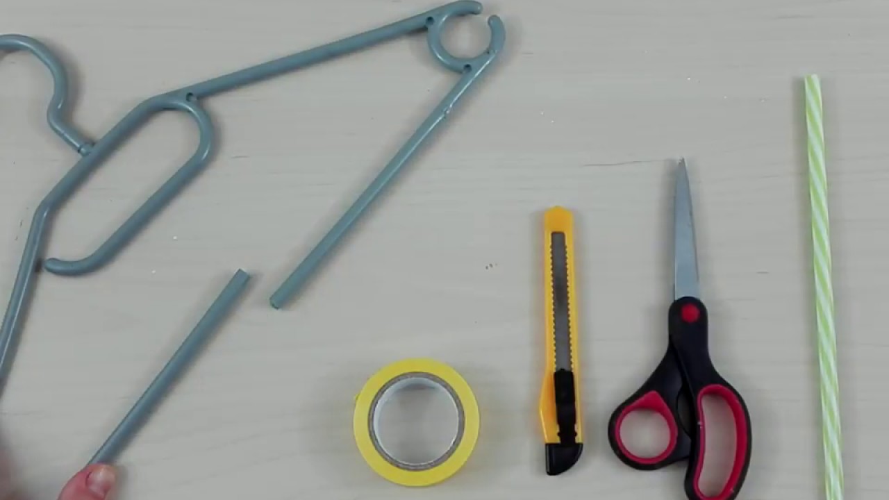 Can You Recycle Plastic Coat Hangers (And How) [Solved]