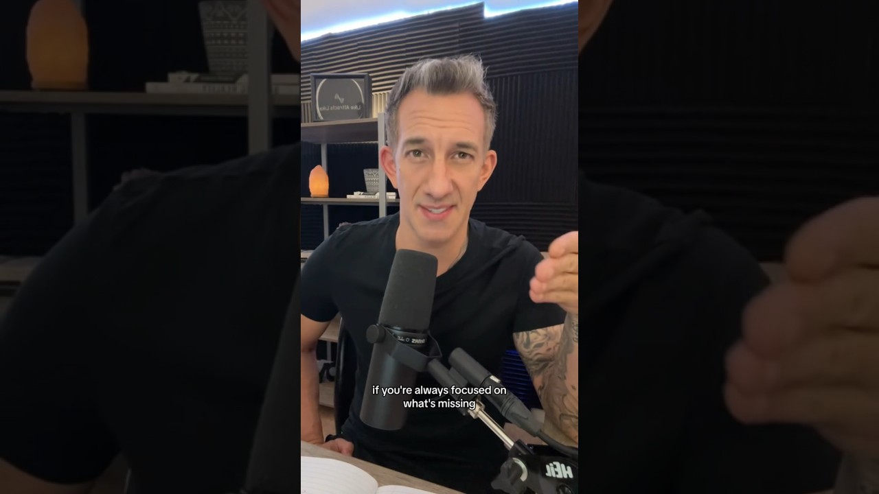 Simple Life Changing Truth Of Happiness // 