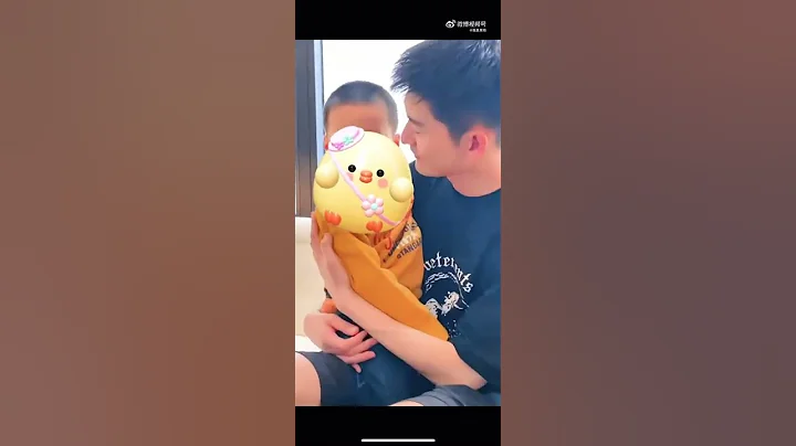 张翰超级温柔的อ่อนโยนสุดๆ Zhang Han was gentle with his grandson. - DayDayNews