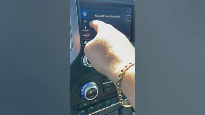 GMC Sierra 2019 Stereo rebooting itself and locking up