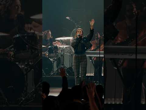 Video Mighty Breath Of God
